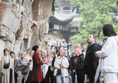 深化美丽庭院、美丽场镇