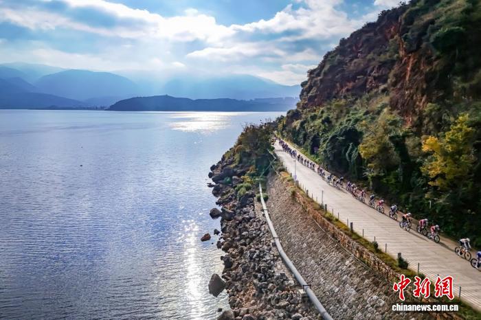 2025中国公路自行车职业联赛玉溪站收官：SALBY