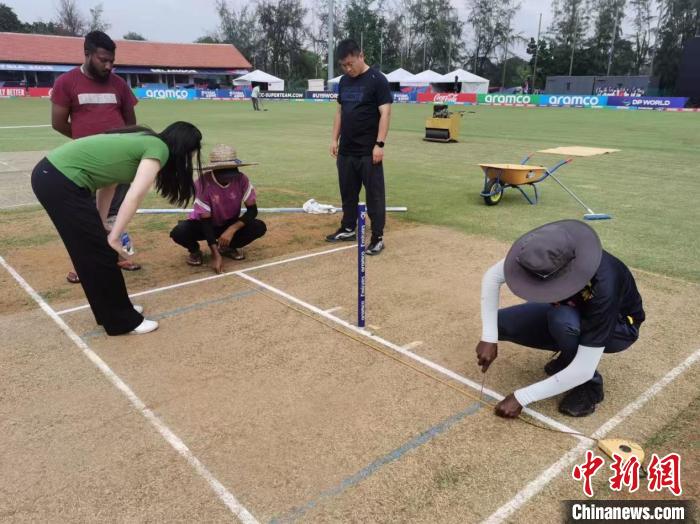 中国板球联赛杭州启幕 浙江高校创新养护技术助