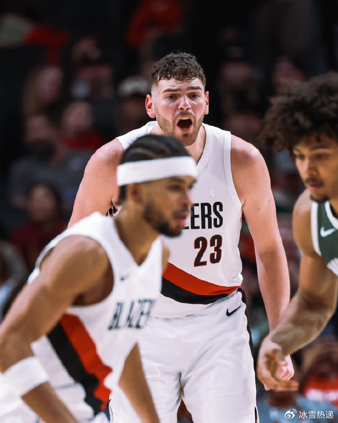 开拓者多点开花横扫雄鹿 拉斯·霍勒迪砍23分引领