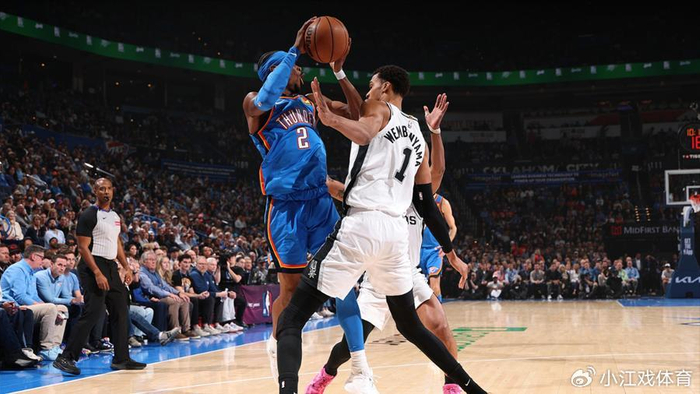 文班亚马绝杀太阳助马刺保留西部第一希望