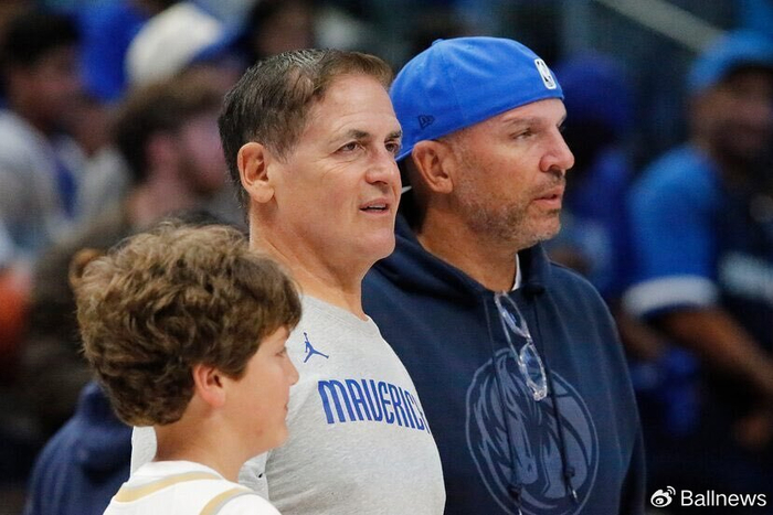 独行侠主帅基德回应库班批评，强调重建未来