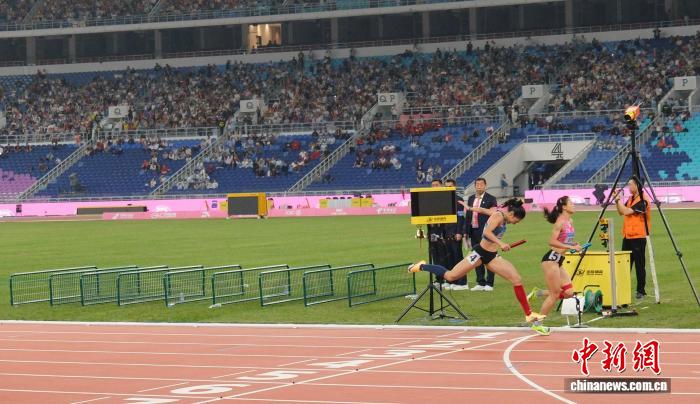 粤港澳全运会田径4×400米混合接力赛,广东队以